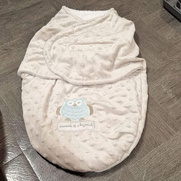 Swaddle - Picture 1 of 1